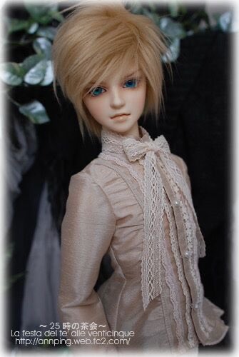 annping's tweet image. 基本款をベースにアレンジしつつ、新しい素材にも挑戦しました。

#毎週一作品チャレンジ 11
#うちの子かわいい
#ドールオーナーさんと繋がりたい