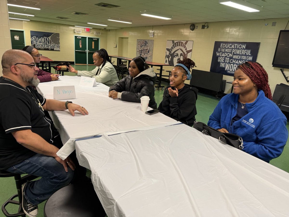 Sylvan Haseley tweet media