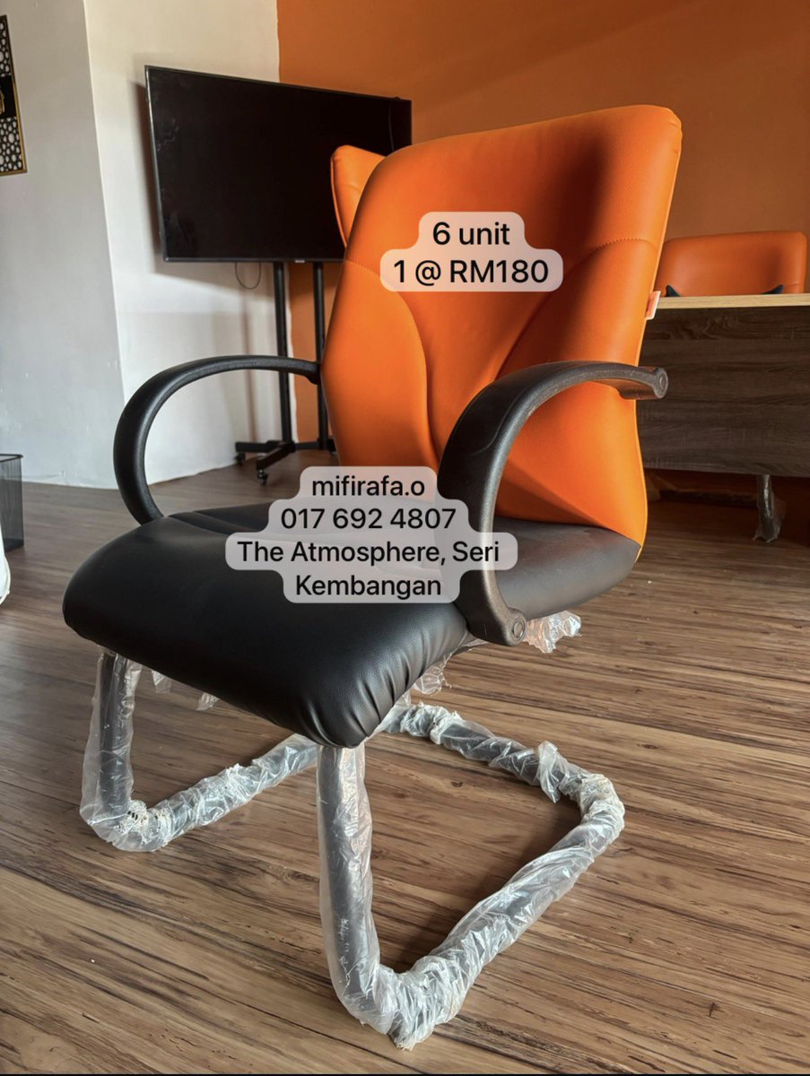cikmyra01's tweet photo. help to repost. urgently kena keluar dari opis. nak kena clear kan barangab opis. area the atmosphere seri kembangan. https://t.co/g3vzmnCY1L