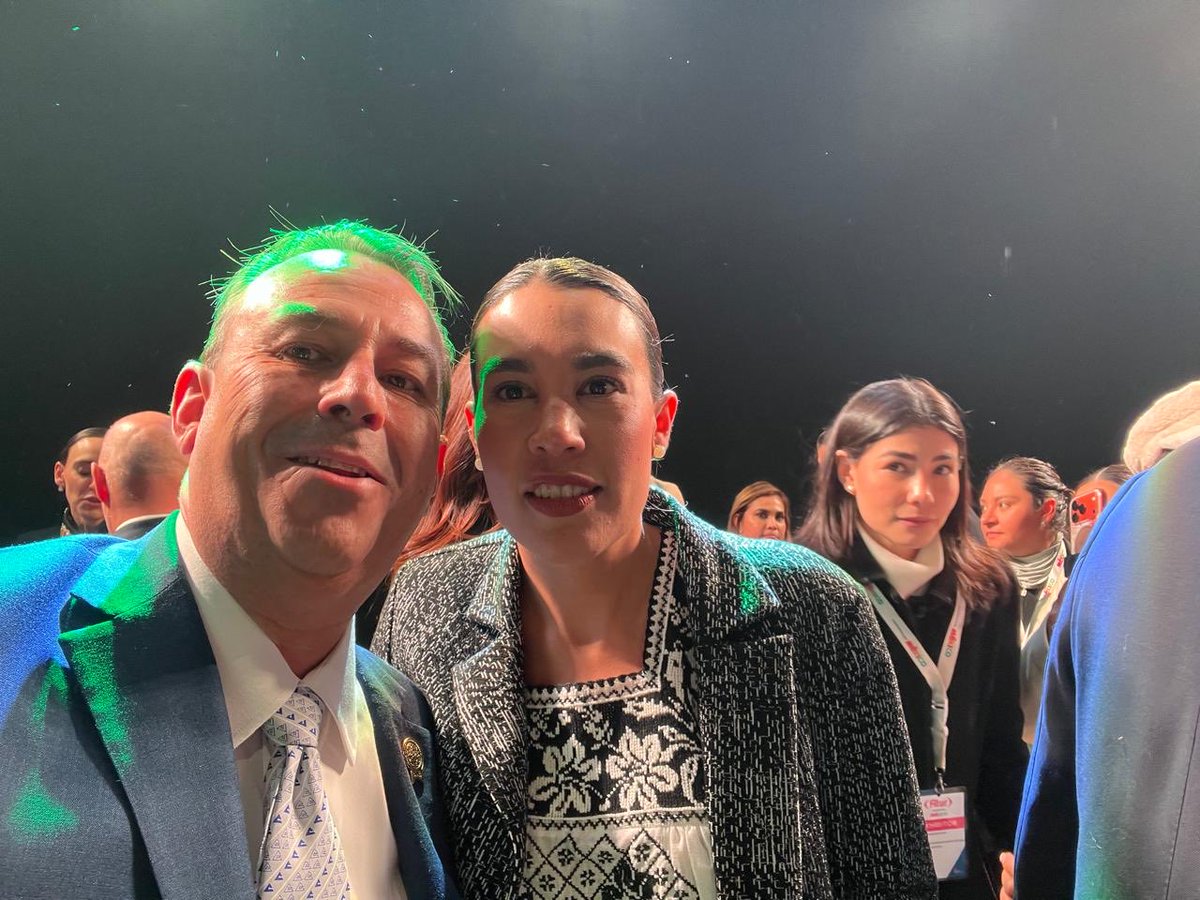 hectorlanderoca's tweet photo. "FITUR 2026: conectando con líderes del turismo para impulsar propuestas que beneficien a nuestros empresarios. CANACO Puebla presente. https://t.co/SEc7rxEmEa