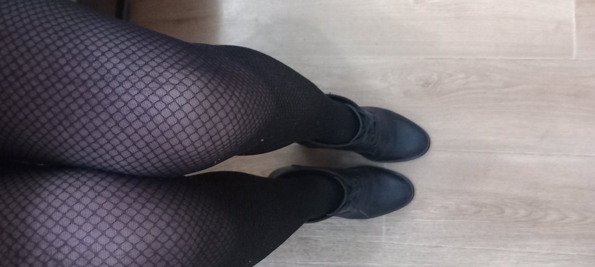 Mistress Innessa tweet media