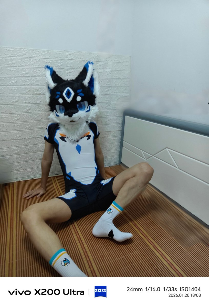 同款袜子🧦链接🔗<a href="/Longyao1118/">龙耀工坊</a>