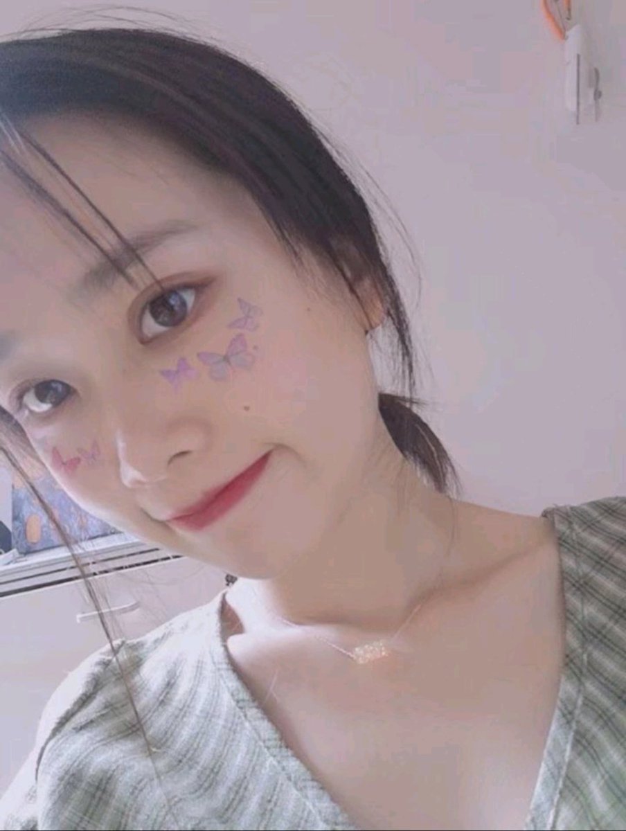 茶艺师楠楠 tweet media