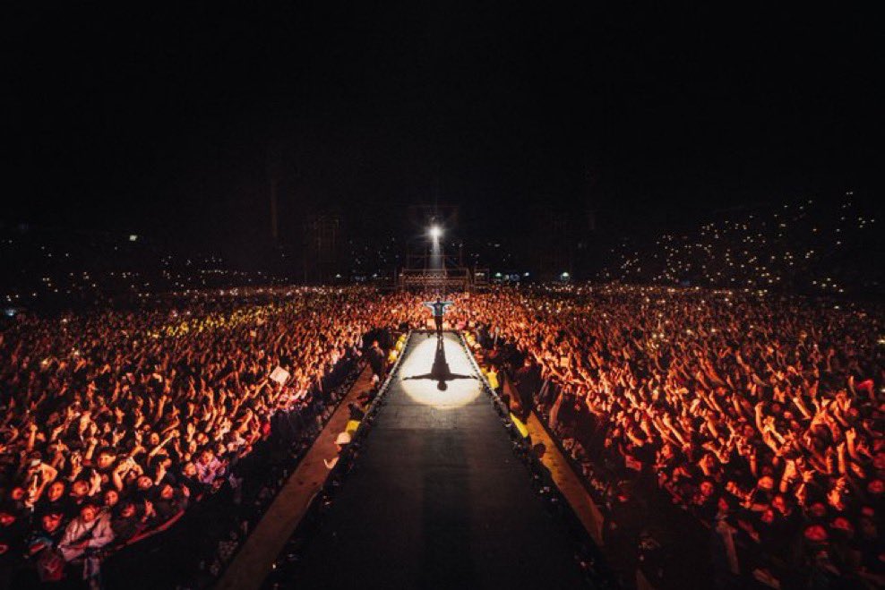 LTWorldUpdates's tweet image. 💬| "Definitivamente, sí, definitivamente. Sabes, todos esos shows son realmente especiales para mí, pero sí, especialmente allá."

Louis Tomlinson sobre elegir el show de Argentina para la portada de Palaces, via Radio Disney Latam.