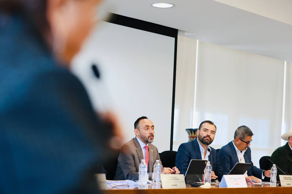 ¡En Tlajo acercamos la justicia a nuestra gente! ⚖️

En sesión extraordinaria de Cabildo aprobamos la donación de un terreno al <a href="/Judicatura_JAL/">Judicatura Jalisco</a>, destinado a la construcción de nuevos juzgados en nuestro municipio, para que todas y todos tengamos un acceso más cercano, rápido y