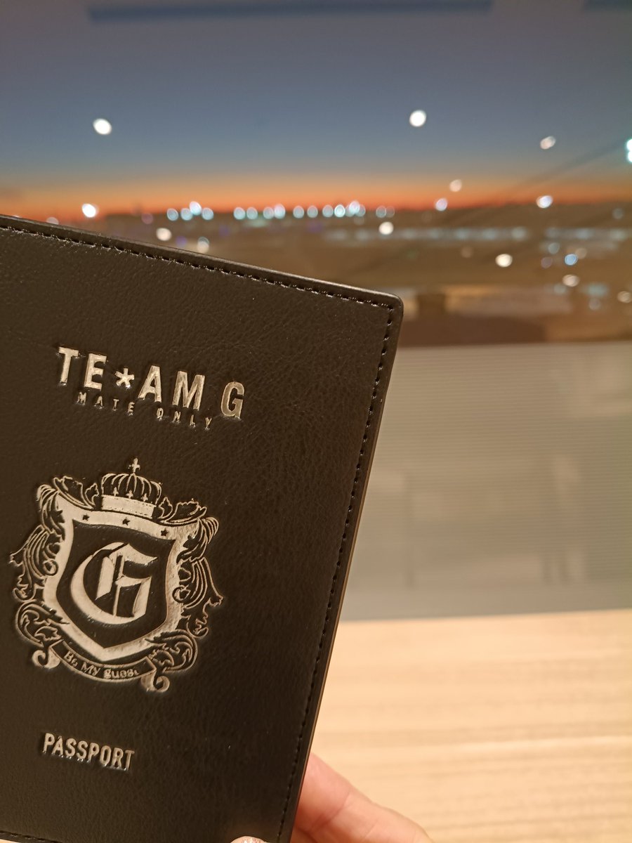 🚀SPACECOWBOYin台北🚀 いよいよです💞 搭乗時間までしばし休憩