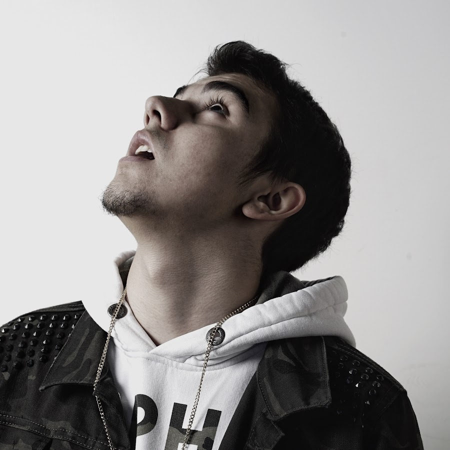 merkezihiphop's tweet photo. YILDIZLARDAN KARDEŞLERİYLE GURUR DUYUYOR..

REST IN PEACE VIO. HER ZAMAN KALBİMİZDESİN 💫 https://t.co/lqNLv0QNY4