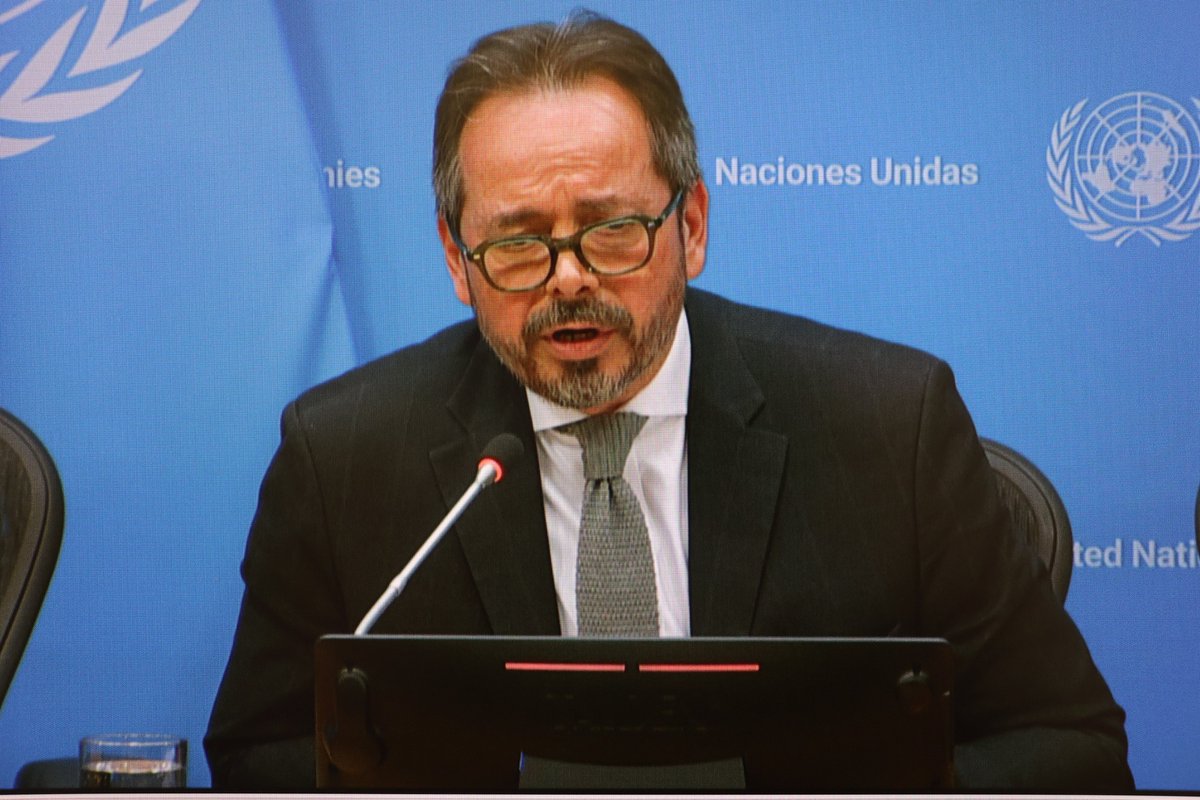 Invité par le porte-parole de l’ONU au point de presse d’aujourd’hui, le SRSG <a href="/CGRuizMassieu/">Carlos Ruiz Massieu</a> a réitéré son appel aux acteurs haïtiens à mettre de côté leurs divergences politiques afin de préserver la continuité institutionnelle et se concentrer sur l’organisation des élections.