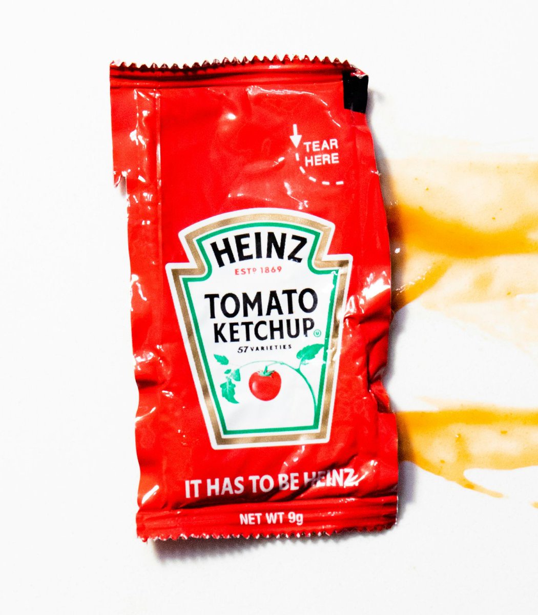 Dexerto's tweet image. A Florida man is facing up to 5 years in prison after being arrested for using a ketchup packet as weapon

Police noted that the victim suffered "two spots of ketchup on his jacket" as a result of the incident