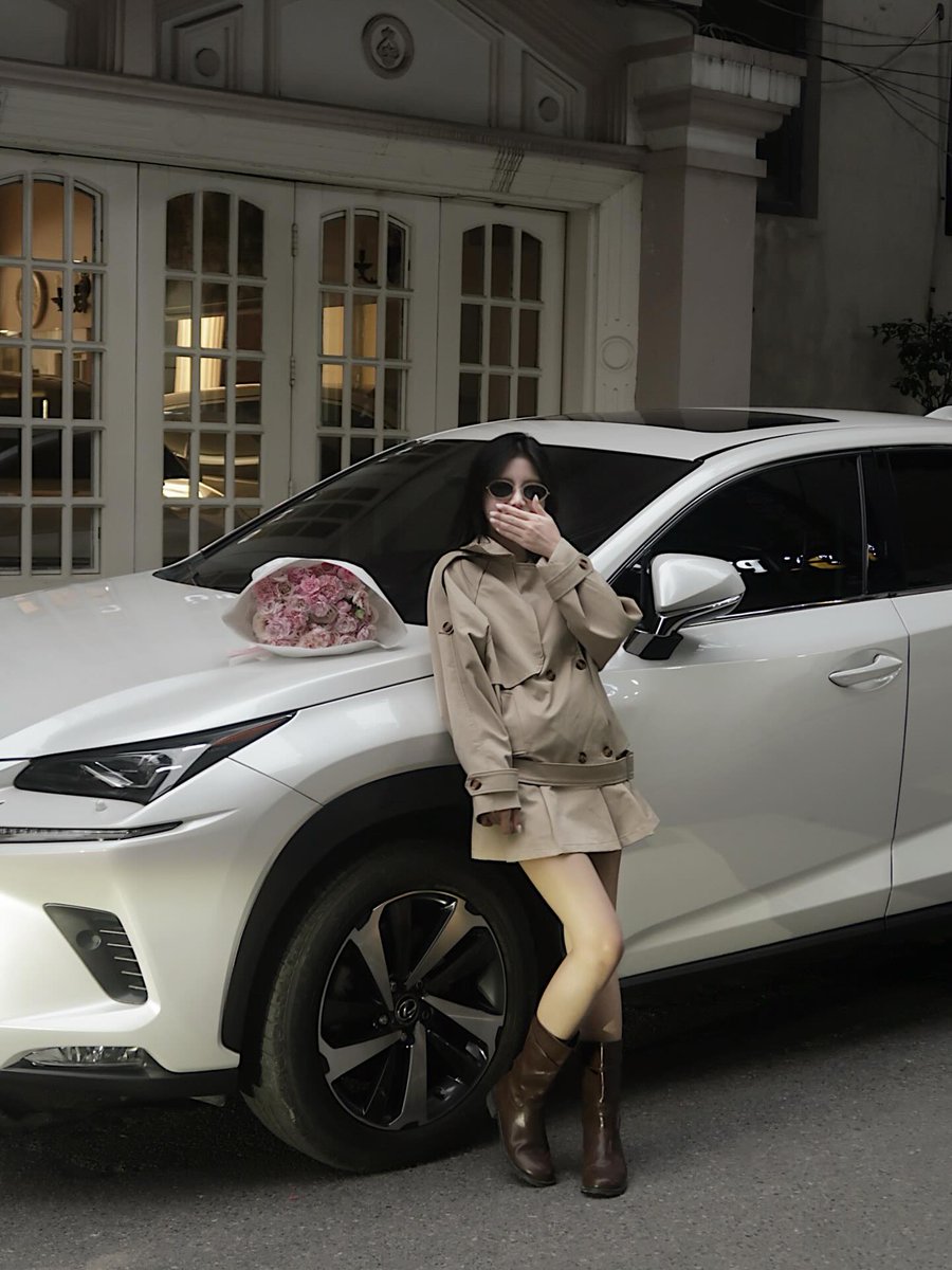 CameraGirl612's tweet image. 