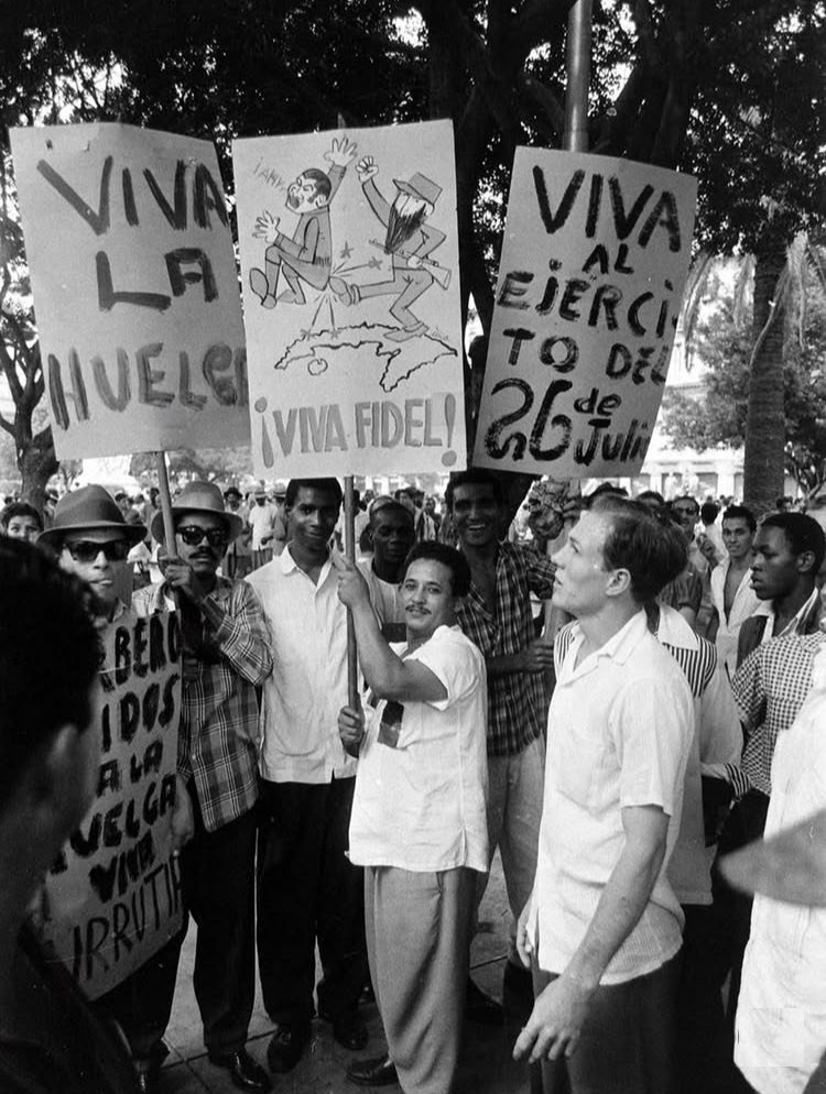 ultras_antifaa's tweet photo. ¡Viva Fidel! https://t.co/MqbSAmH9yf