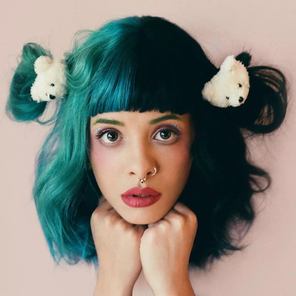 BrendaLeeChart's tweet image. Melanie Martinez has blacked out her socials following a search warrant for her arrest on assault charges.