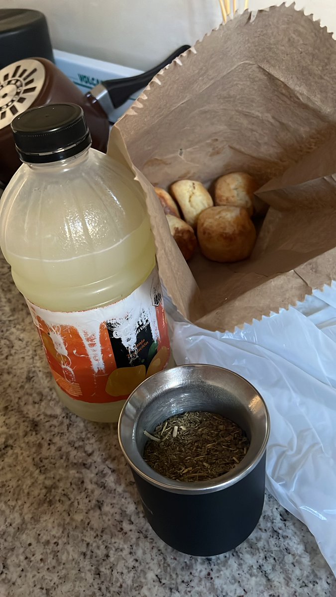 nunca en la puta vida un tweet me definió tanto es tristísimo