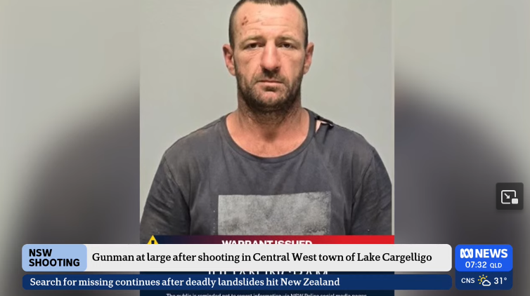 mark_melbin's tweet image. Wed: Nationals and One Nation vote against tougher gun laws in the wake of the #BondiBeach attack.

Thu: Three people dead and alleged gunman at large after shooting in NSW town of Lake Cargelligo.

#GunControl #auspol
theguardian.com/australia-news…