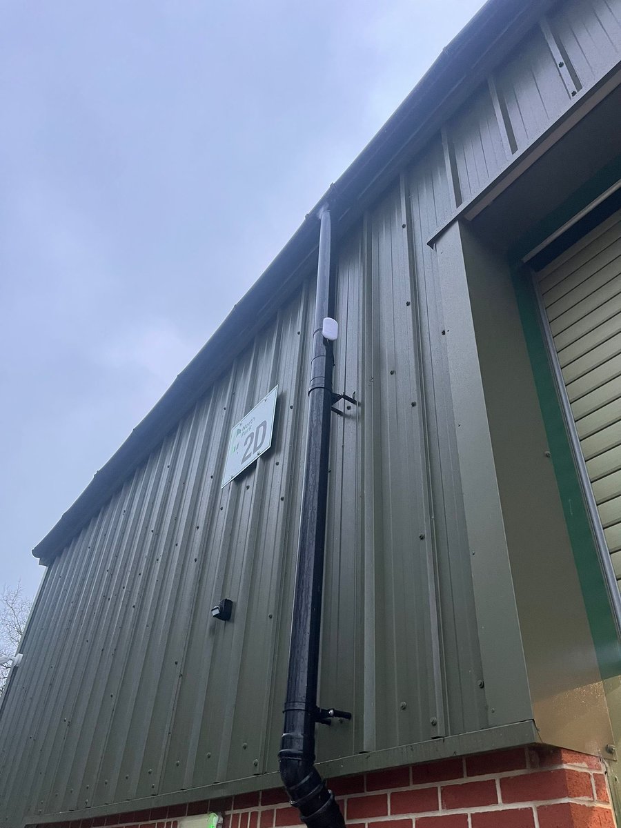 touchTelecommunications tweet media