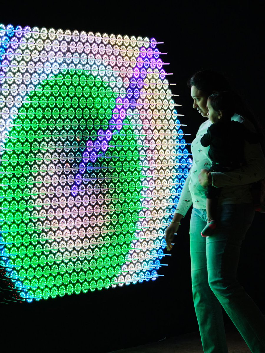 visitlauderdale's tweet image. IGNITE Broward 2026 returns Feb 13–22 with free, family-friendly immersive art across Greater Fort Lauderdale. Explore glowing light installations, projection mapping, live music, and interactive experiences at four iconic locations.

bit.ly/3Ni8tQB

#broward #freeevent