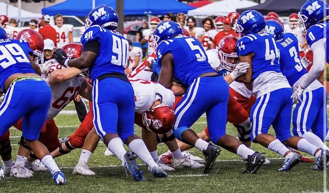 After a great conversation with Coach B   I’m blessed to receive an offer from Millkin  University 
#GoBigBlue 🤘🏾