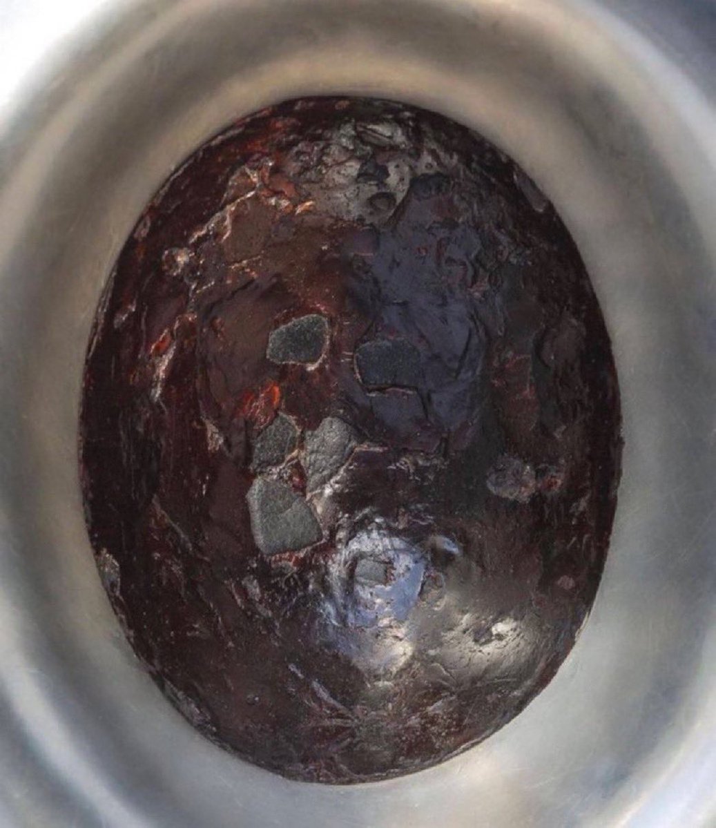 HalalNation_'s tweet image. The Holy Black Stone Of Mecca 🕋