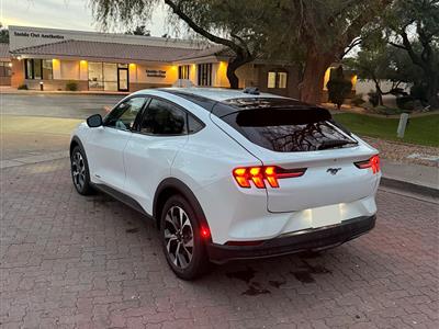 swapalease's tweet image. 2025 Ford Mustang Mach-E Single Motor EV SUV
Lease Swap located in Phoenix, AZ;
Details Here:  bit.ly/49OAPJF | Contact the Seller Today!
#swapalease #ford #fordmustang #leasedeals #leasespecials #leaseacar #leasecar