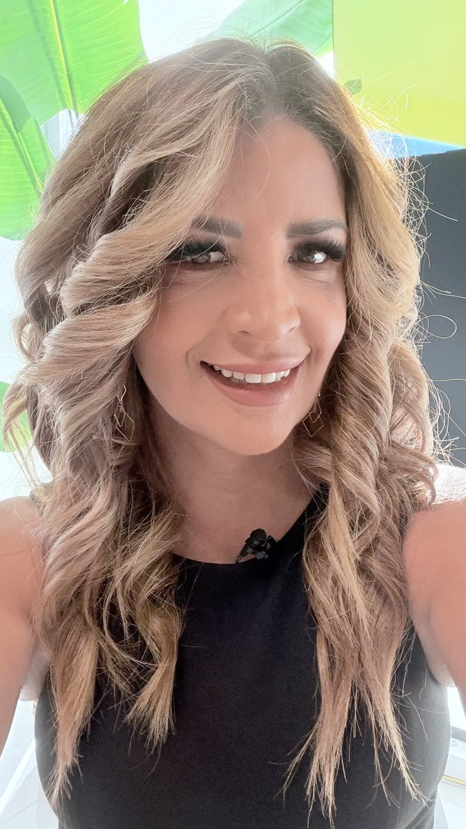 irispgoficial's tweet photo. Como que se me antoja un pozoleeeeeee🥰😂 https://t.co/hwDgP9J2WY