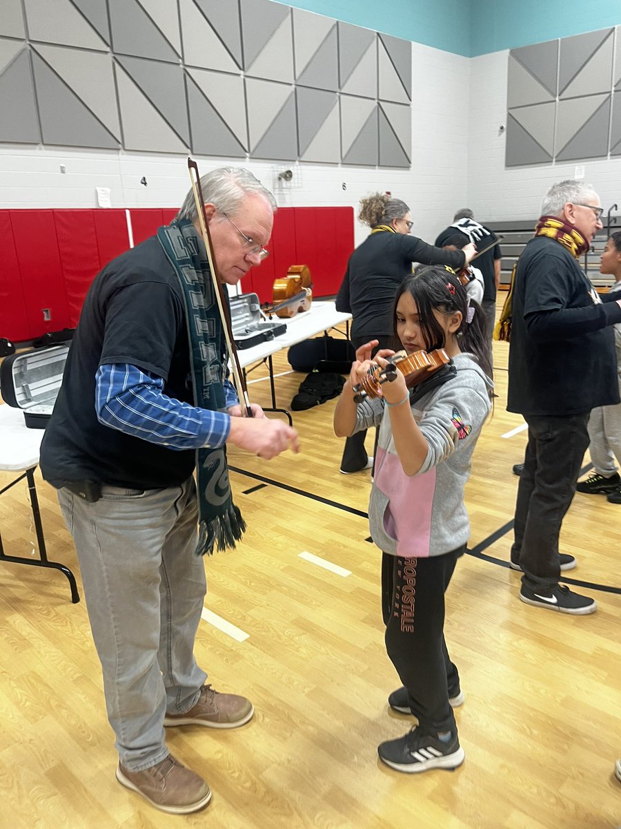 Mrs. Gallo and Mrs. Cox tweet media