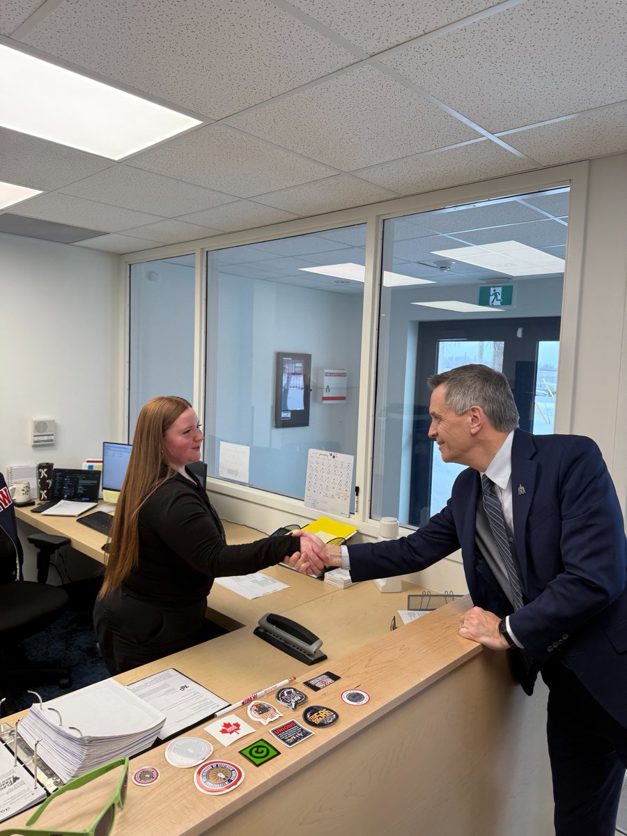 _MarkSutcliffe's tweet image. I visited the IBEW Training Centre in Gloucester and was impressed by the hands-on training and real-world skills being taught there. This centre prepares our electrical workers to help keep the city running safely and reliably. 

J'ai visité le centre de formation de l'IBEW à…