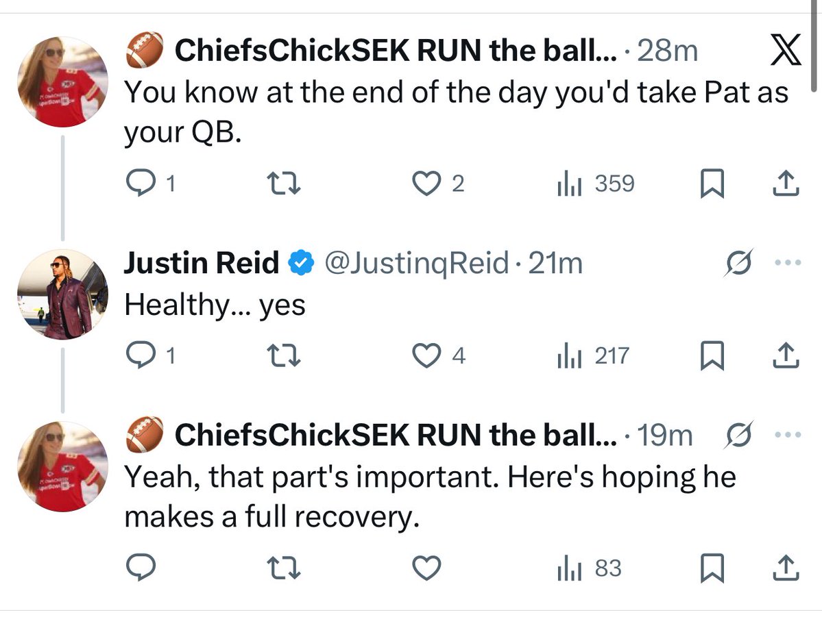 CoreyoFour's tweet image. Yall quit hating on my guy! It was just a weird interview and a weird response.