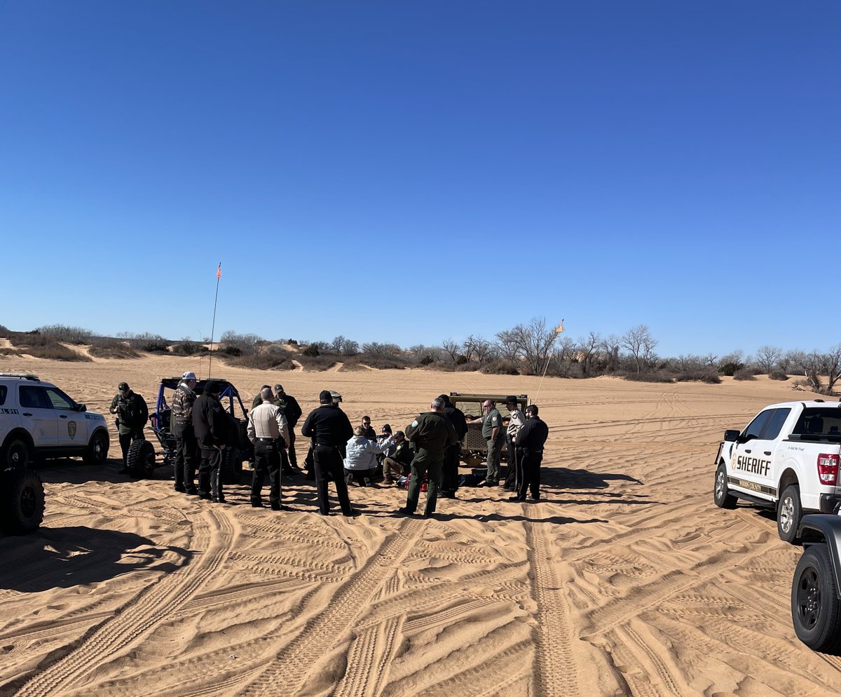 rangers on rescue training at Little Sahara earlier this week. 
Exercises like this are critical to keep our team sharp and ready to assist when things get sideways on the sand. 
Please join us in thanking our rangers for all their hard work!
