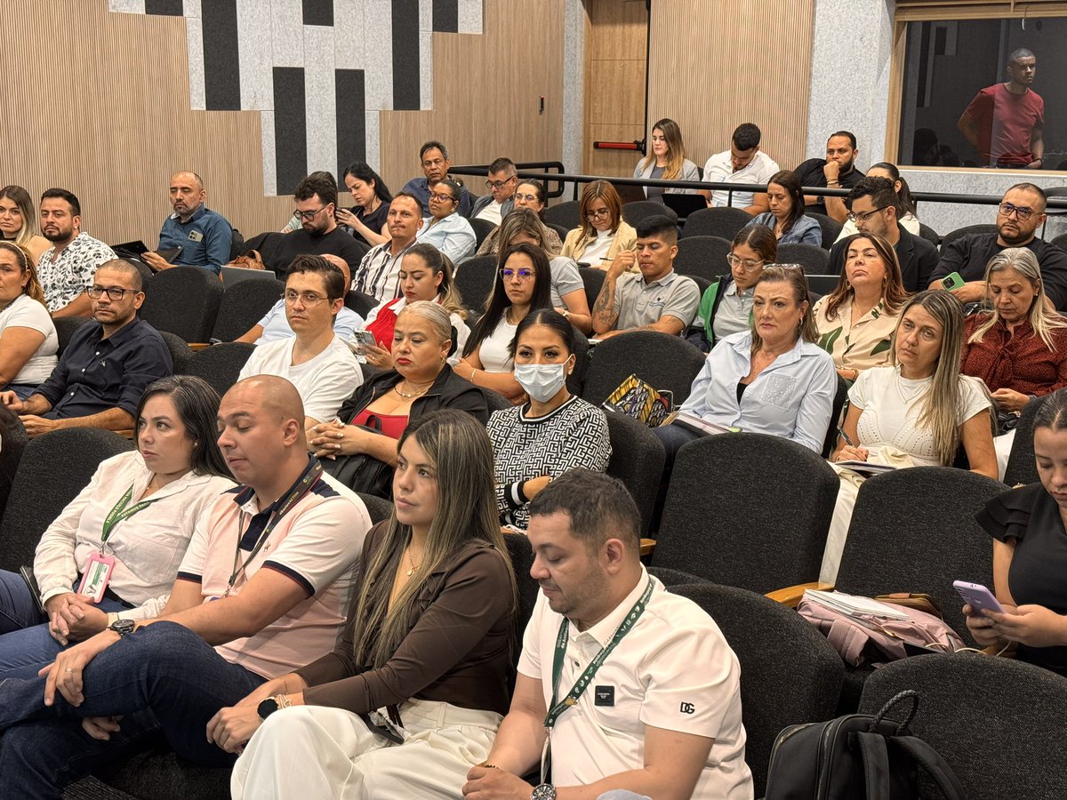 Compartimos quiénes somos, cómo trabajamos y hacia dónde vamos.
Con nuestros proveedores, alineamos procesos para que las ideas se conviertan en experiencias que inspiran.
#SomosActiva #Lohacemosposible