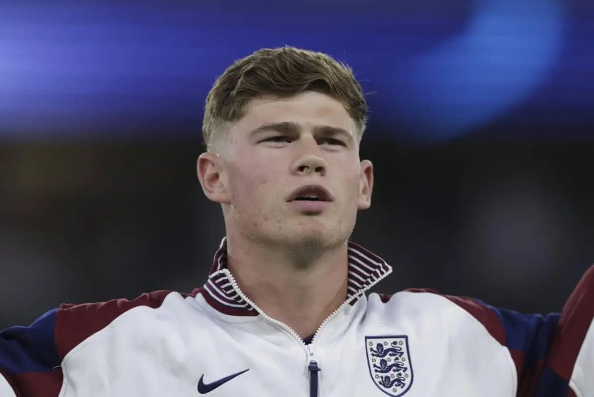WestHam_Central's tweet image. Toulouse want €30m (£26.1m) to consider selling Charlie Cresswell after Wolfsburg had a third offer of €23m rejected.

@David_Ornstein
