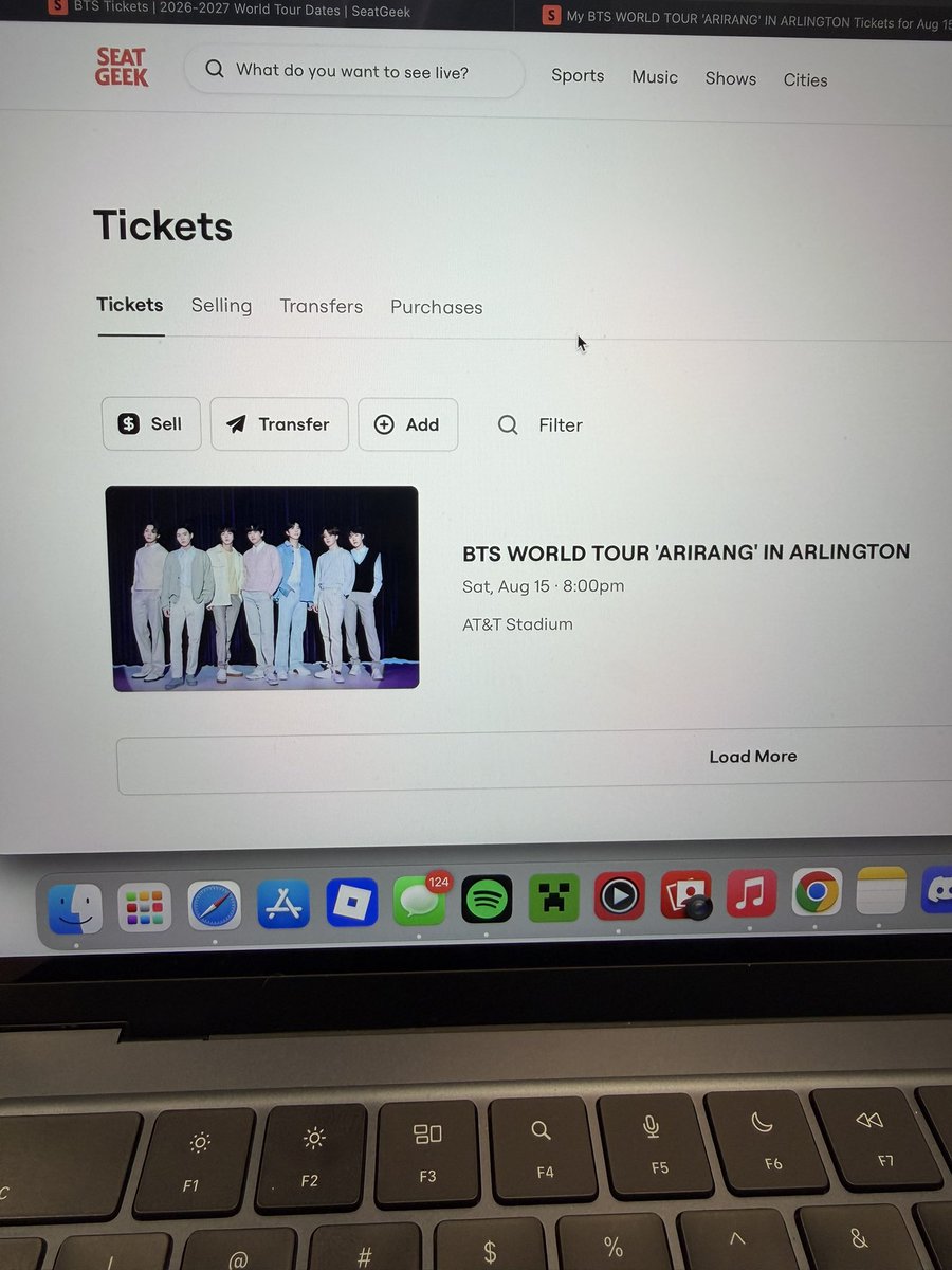 livkoos's tweet photo. IM SEEING BTS😭😭😭😭😭 https://t.co/cM9XjRnsOS