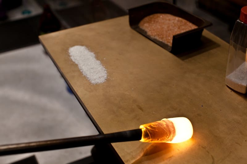 SpreadingMagic's tweet image. ✨ Experience the artistry of glass blowing on board the Celebrity Solstice! This unique experience is a highlight of Celebrity Life, blending craftsmanship in a captivating way. 🎨

Contact me today to book your journey and experience the magic of glass blowing at sea! 📞🛳