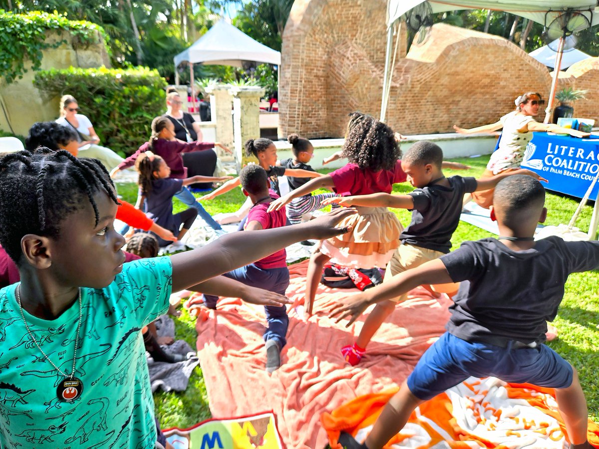 LiteracyPalm's tweet photo. 📚 Proud to participate in Ann Norton Sculpture Gardens’ 18th Annual Literacy Day! At our station, 90 third graders explored animal yoga poses inspired by Hands to Heart—and each student received a copy of the book to take home. 💛📖 https://t.co/DyKYNGYSbi