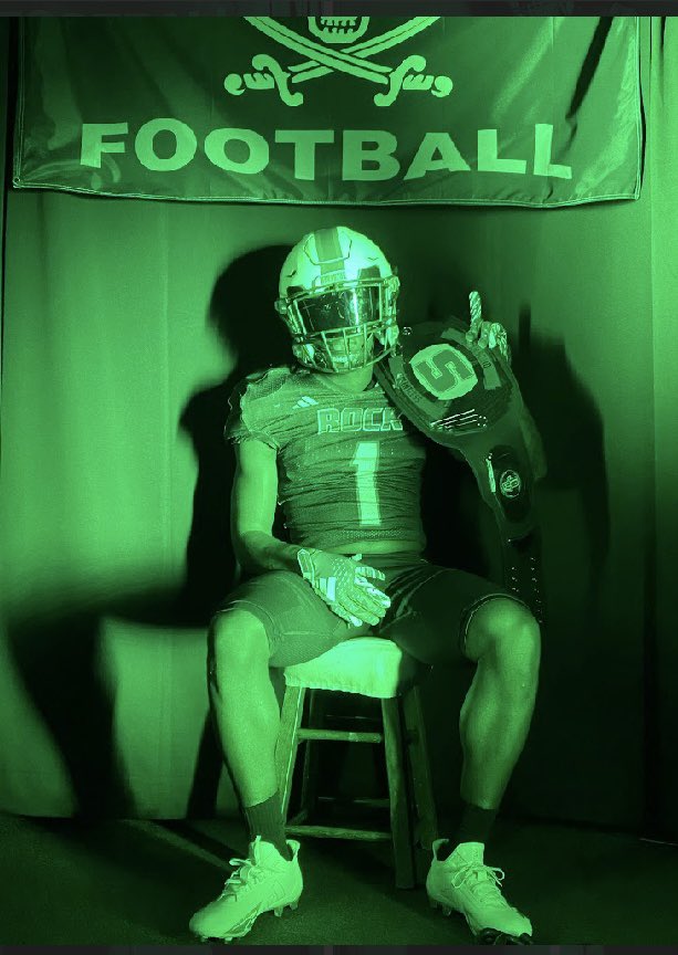 MichaelRuffin(4.4 40) tweet media