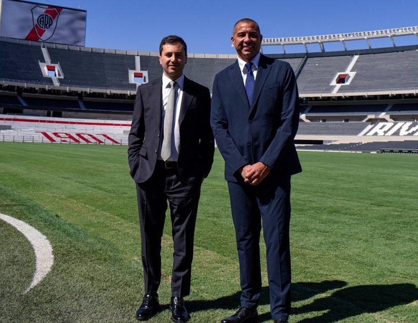 frabigol's tweet image. VOLVIÓ DAVID TREZEGUET A RIVER
LA CASA ESTÁ EN ORDEN.