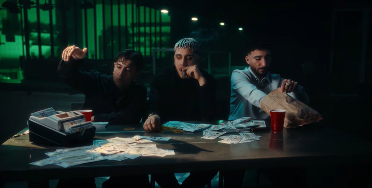 savanavibeo7's tweet photo. DÜŞMAN DEĞIL SIZ ANCA OLURSUNUZ FAN LENNNNN  #MK2026 https://t.co/yxNtGM6Ar8