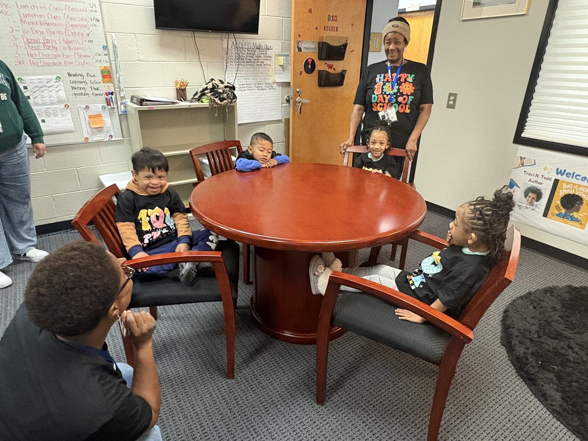 Tamara Whitaker tweet media