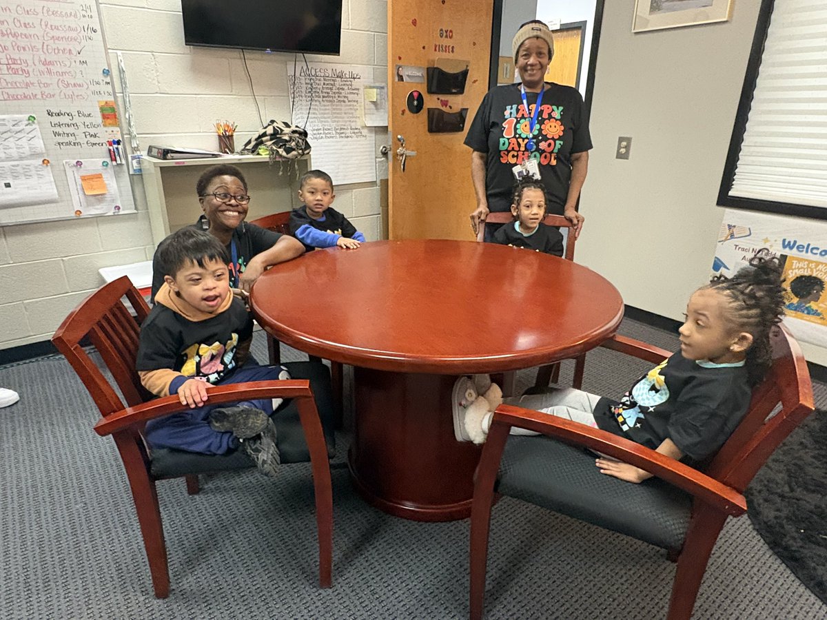 Tamara Whitaker tweet media