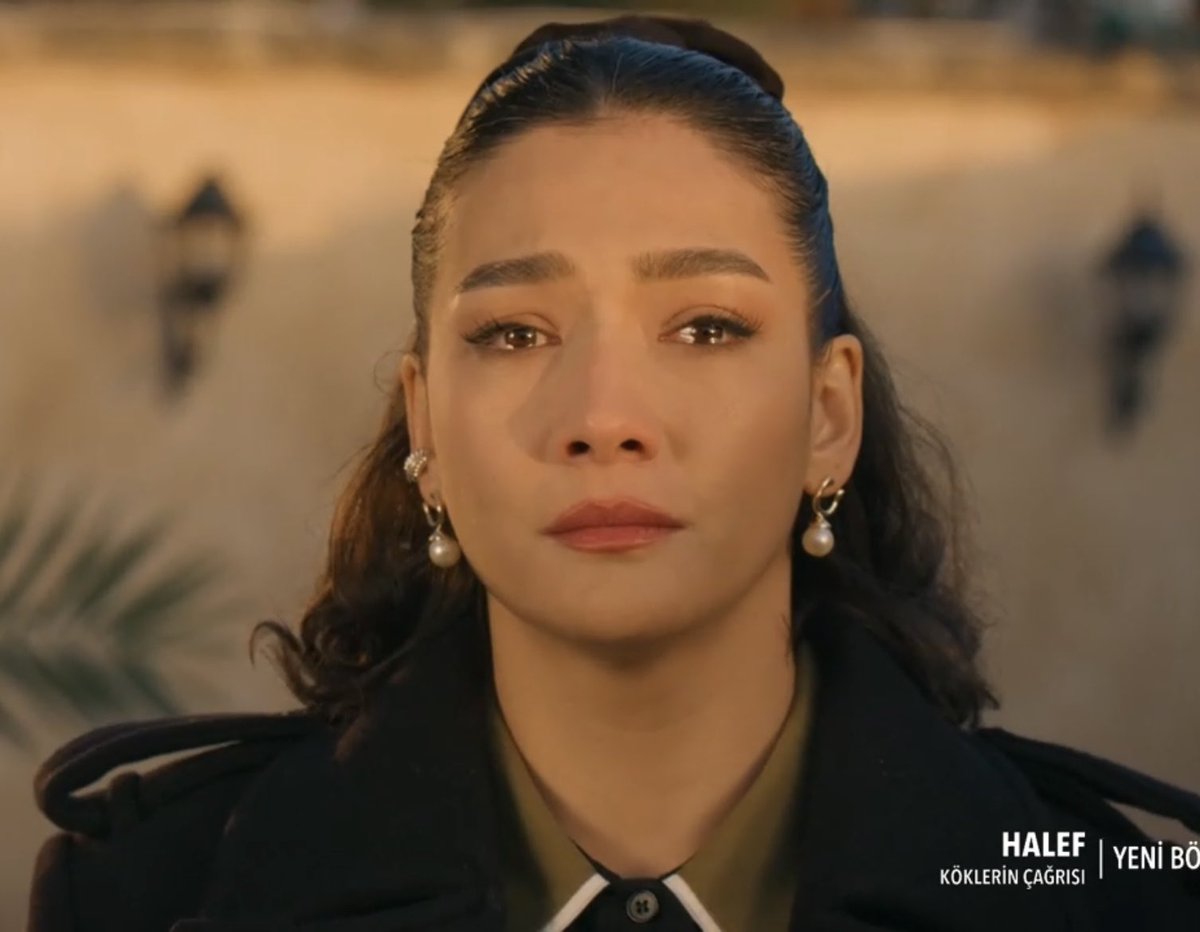 kuma olmadığı için metres olmadığı için evli bir adamı ayartmaya çalışmadığı için koynuna girmeye çalışmadığı için geceleri gecelik şovları yapmadığı için sadece edepli olduğu için ahlaklı olduğu için en önemlisi iyi kalpli olduğu için harcamayı seçtiler 
fıkra bu kadar.