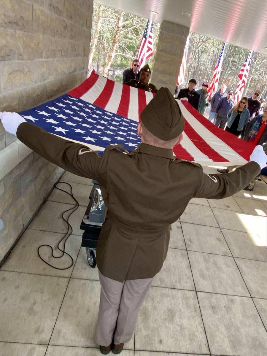 Steven G. Xiarhos tweet media