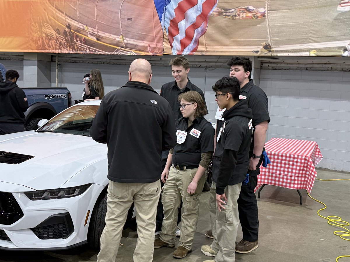 Dr. Emily Loving tweet media