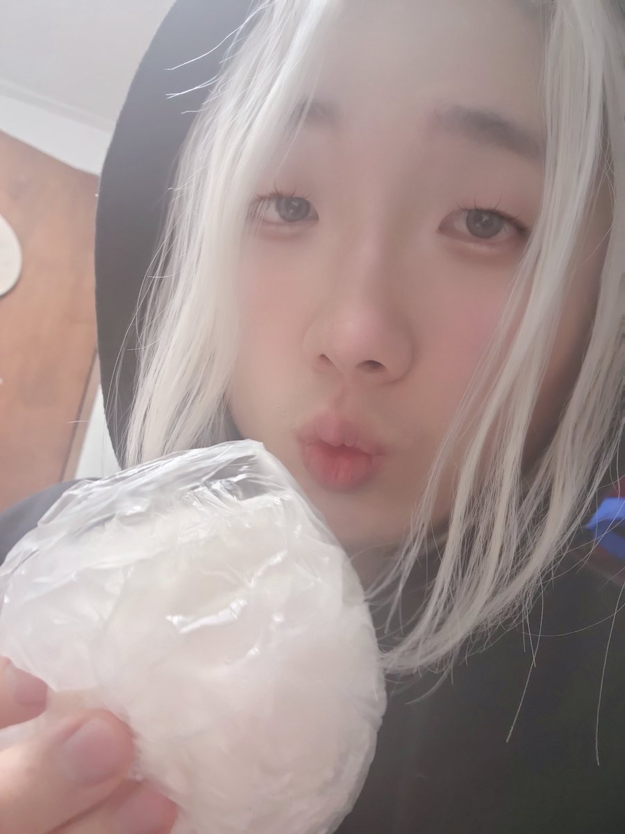 엔나♡ tweet media