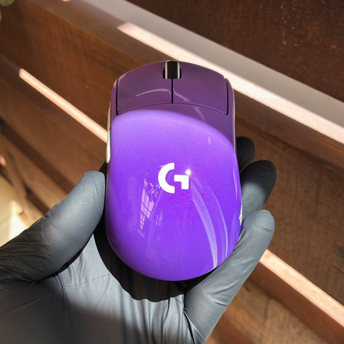 Customice tweet media