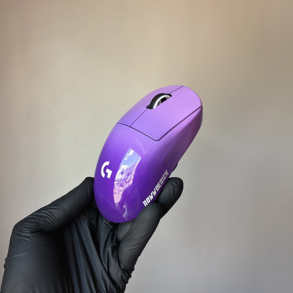 Customice tweet media