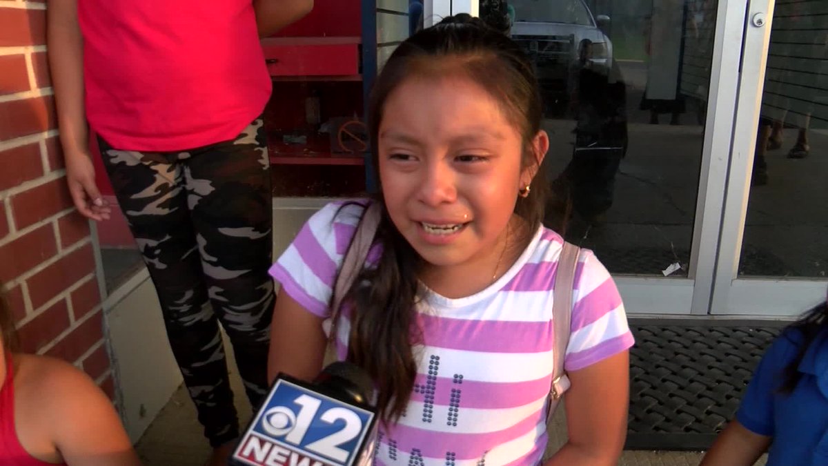 sunrisemvmt's tweet image. This is exactly what these 7 Democrats just voted to fund. Absolutely shameful. 
- Jared Golden 
- Marie Gluesenkamp Perez 
- Henry Cuellar 
- Tom Suozzi 
- Laura Gillen 
- Don Davis 
- Vicente Gonzalez