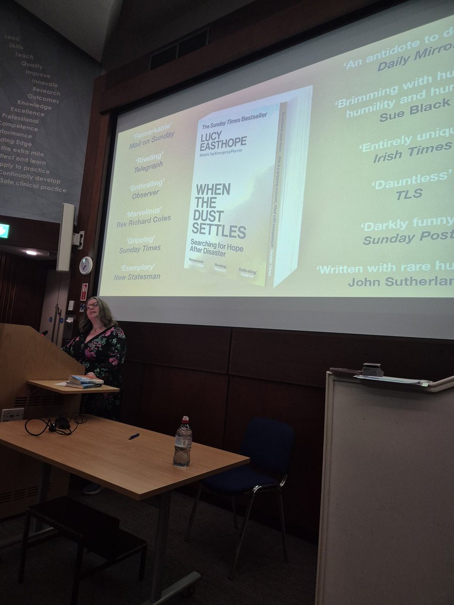 Caren Walsh tweet media