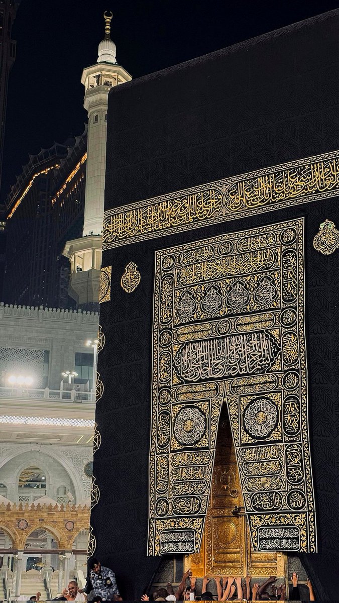 __El____'s tweet image. الحمدلله على التمام | لبيك اللّهم عمره.