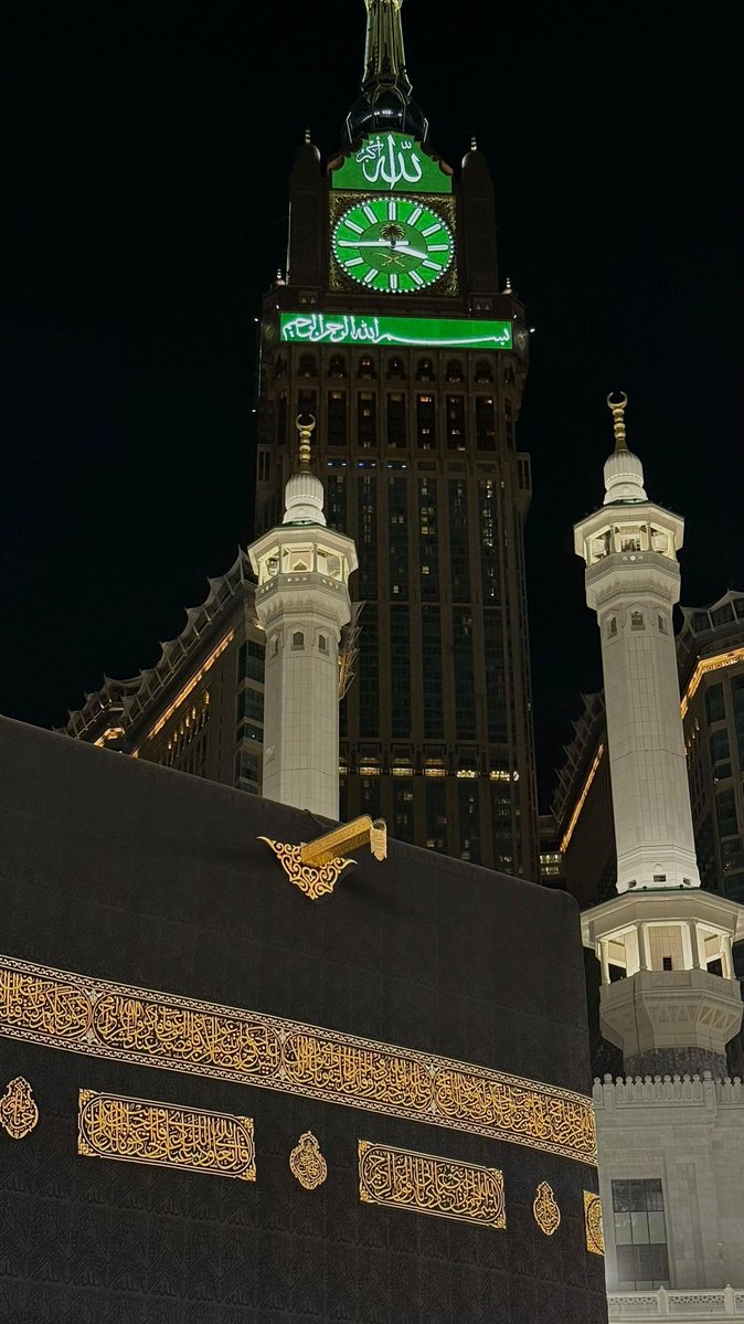 __El____'s tweet image. الحمدلله على التمام | لبيك اللّهم عمره.