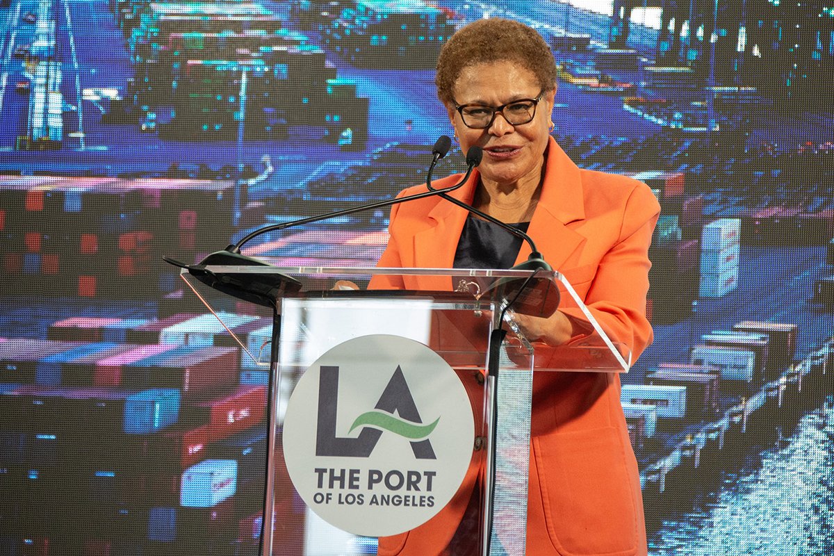 Port of Los Angeles tweet media