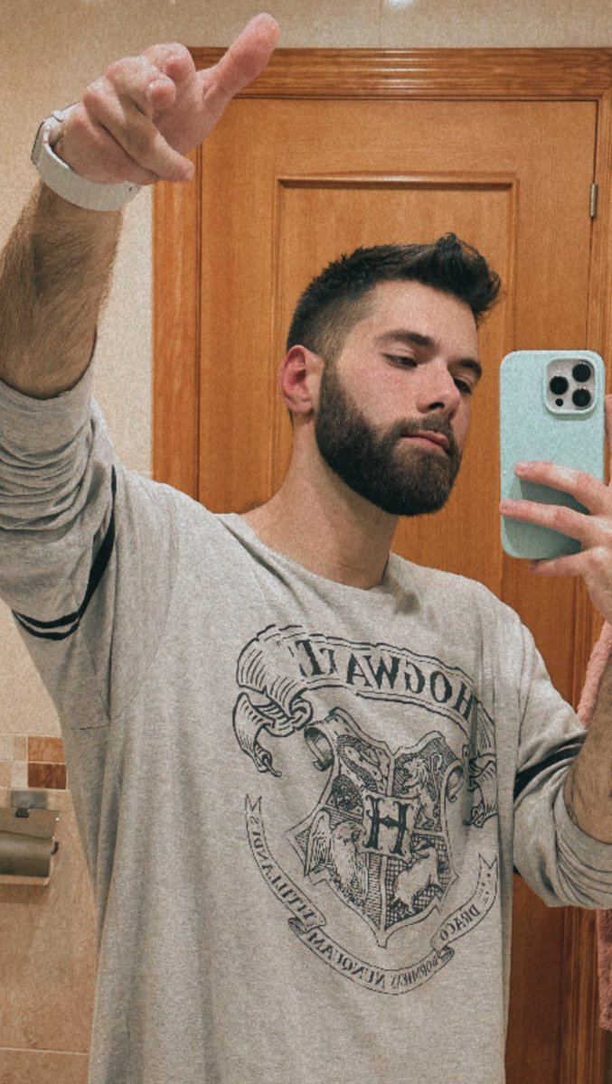 Alejandro 🧸 tweet media